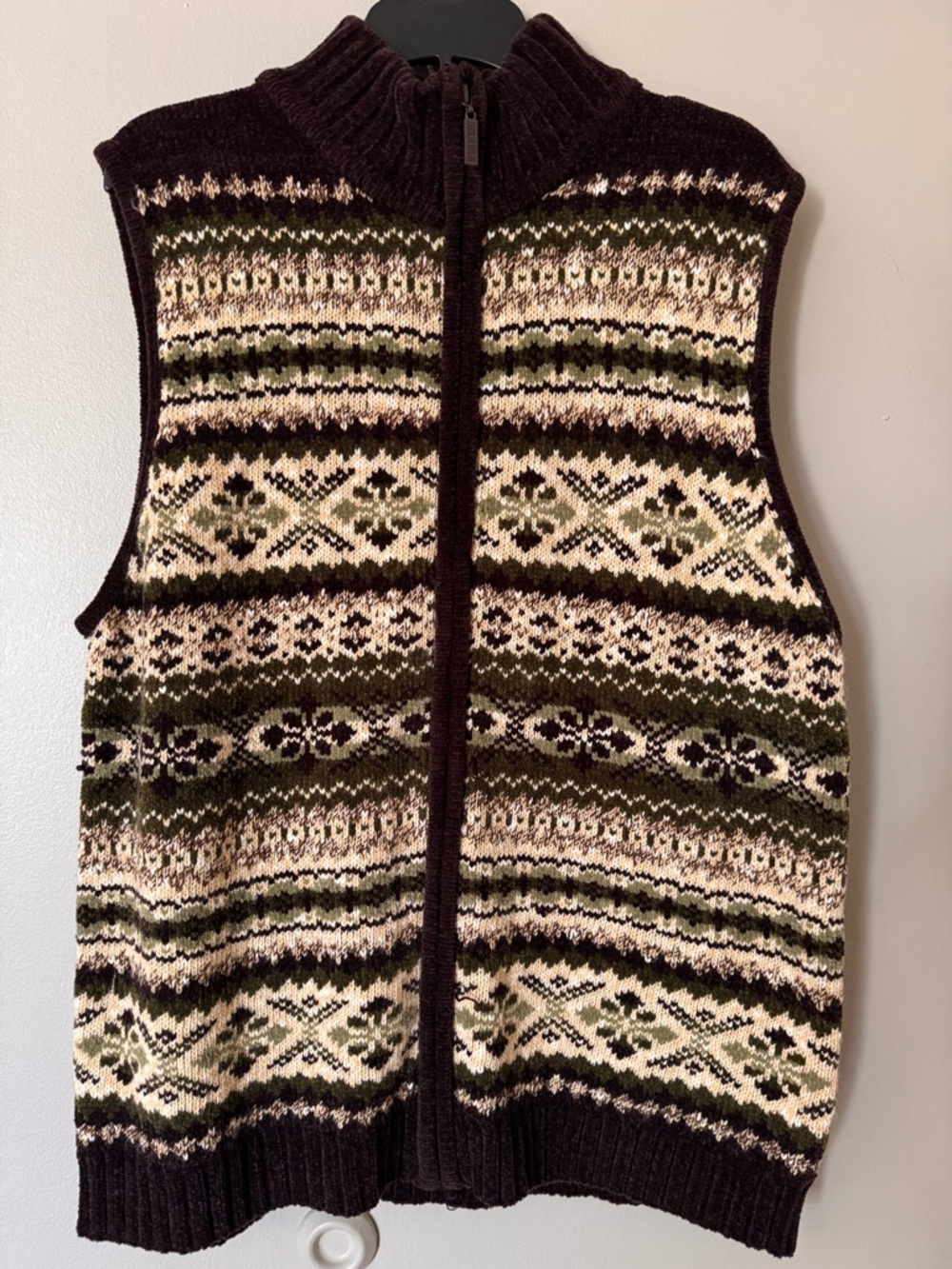 Carolyn Taylor Brown, Olive & Cream Fair Isle Knit Vest